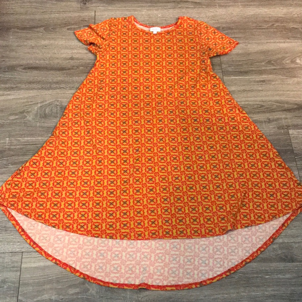 Lularoe Carly dress
